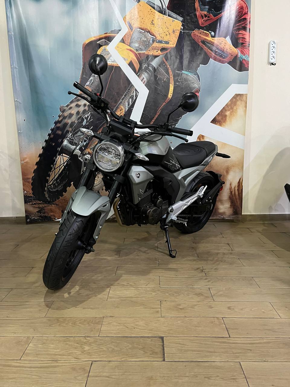 Мотоцикл дорожный Motoland CBR 300