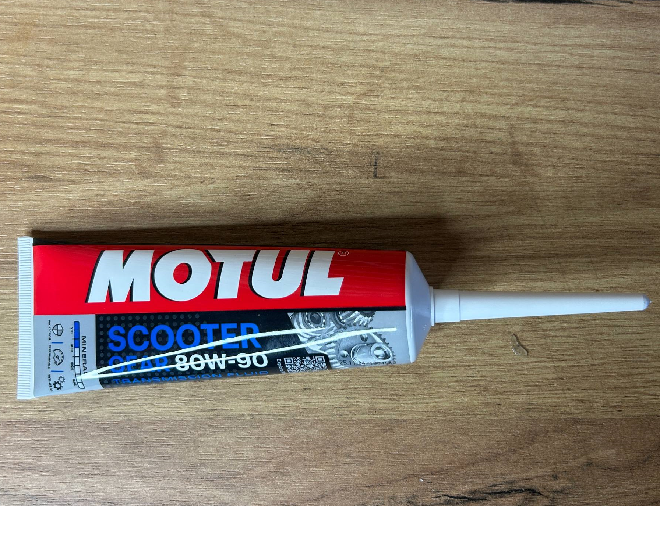 Трансмиссионное масло MOTUL Scooter Gear 80w-90 (0.120л)