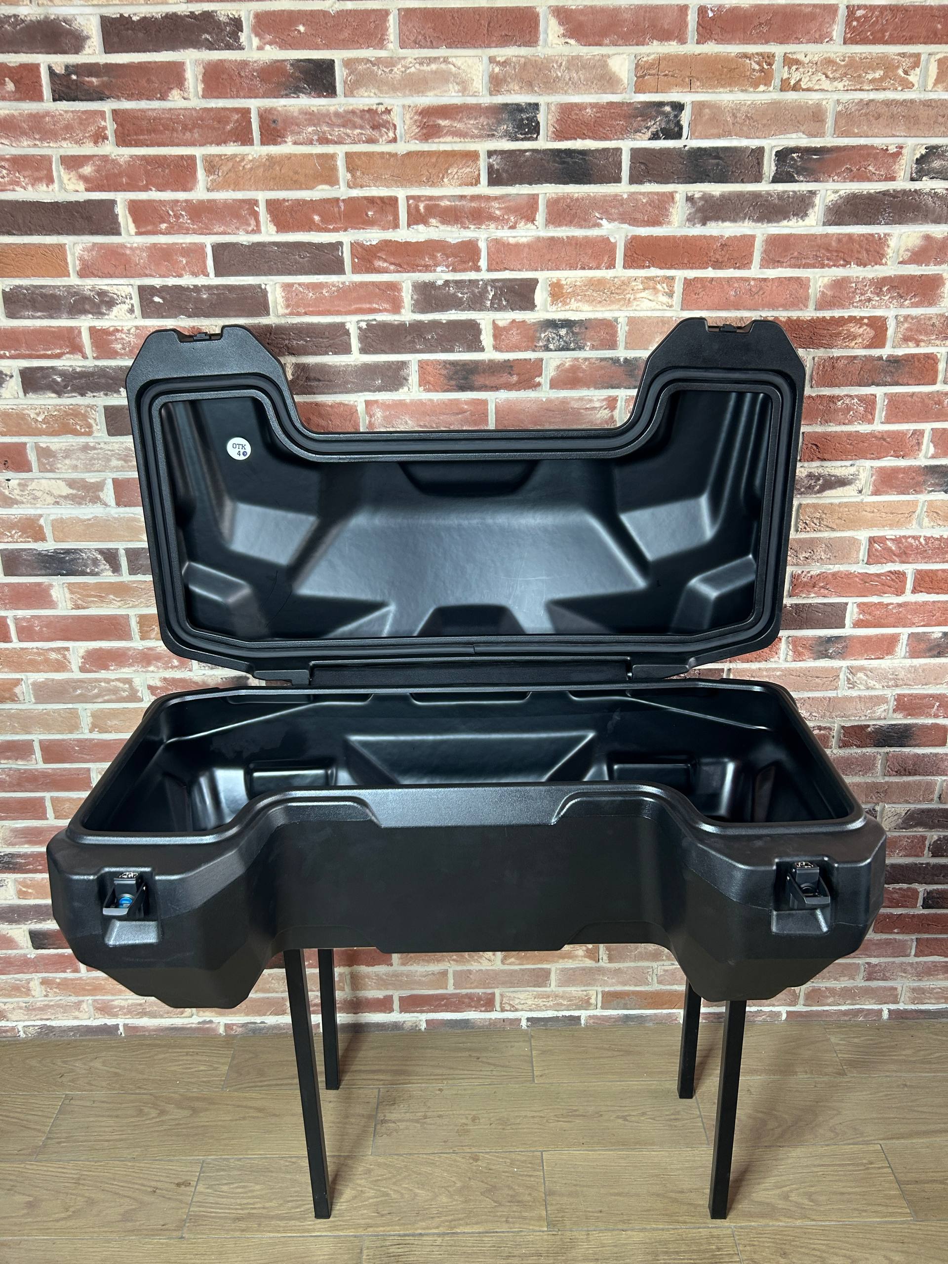 Кофр задний GKA R303 NEW