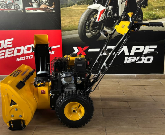 Бензиновая снегоуборочная машина SB 560 LP, 212 cc, электростартер, фара Denzel