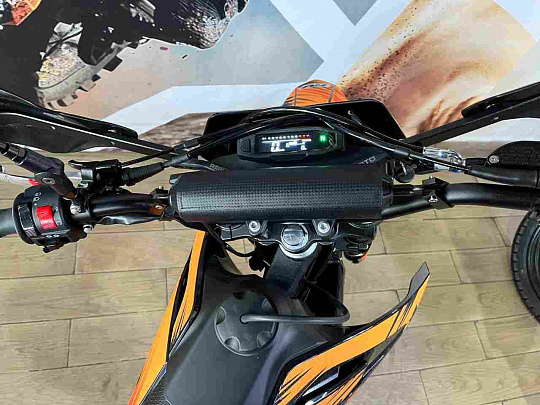 Мотоцикл Regulmoto ATHLETE PRO NEW (Черный/Оранжевый)