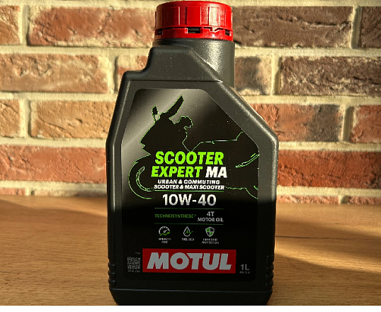 Масло моторное Motul scooter expert 4T 10W40 MA, 1 л.