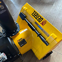 Бензиновая снегоуборочная машина SB 560 LP, 212 cc, электростартер, фара Denzel