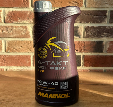 Моторное масло для мотоциклов 7812 Mannol 4-Takt Motorbike 10w40 (1л)