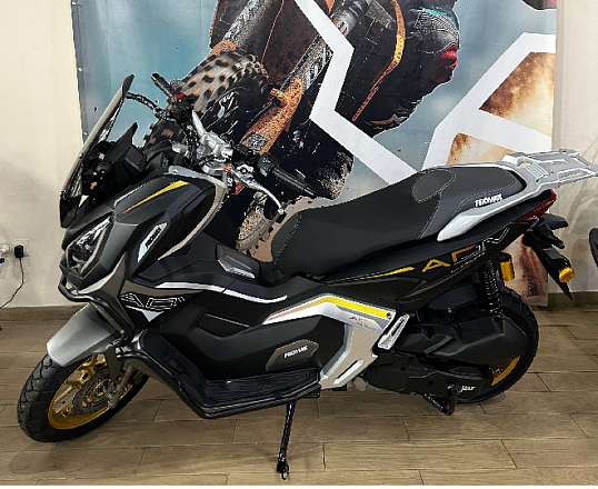 Скутер PROMAX HONDA ADV 250(49) Инжектор
