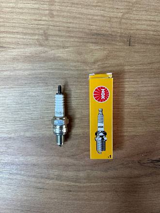 Свеча C7HSA NGK двигатели 50-160см3
