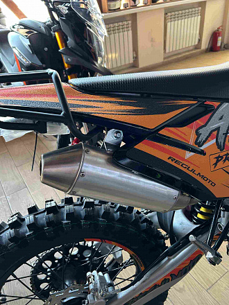 Мотоцикл Regulmoto ATHLETE PRO NEW (Черный/Оранжевый)